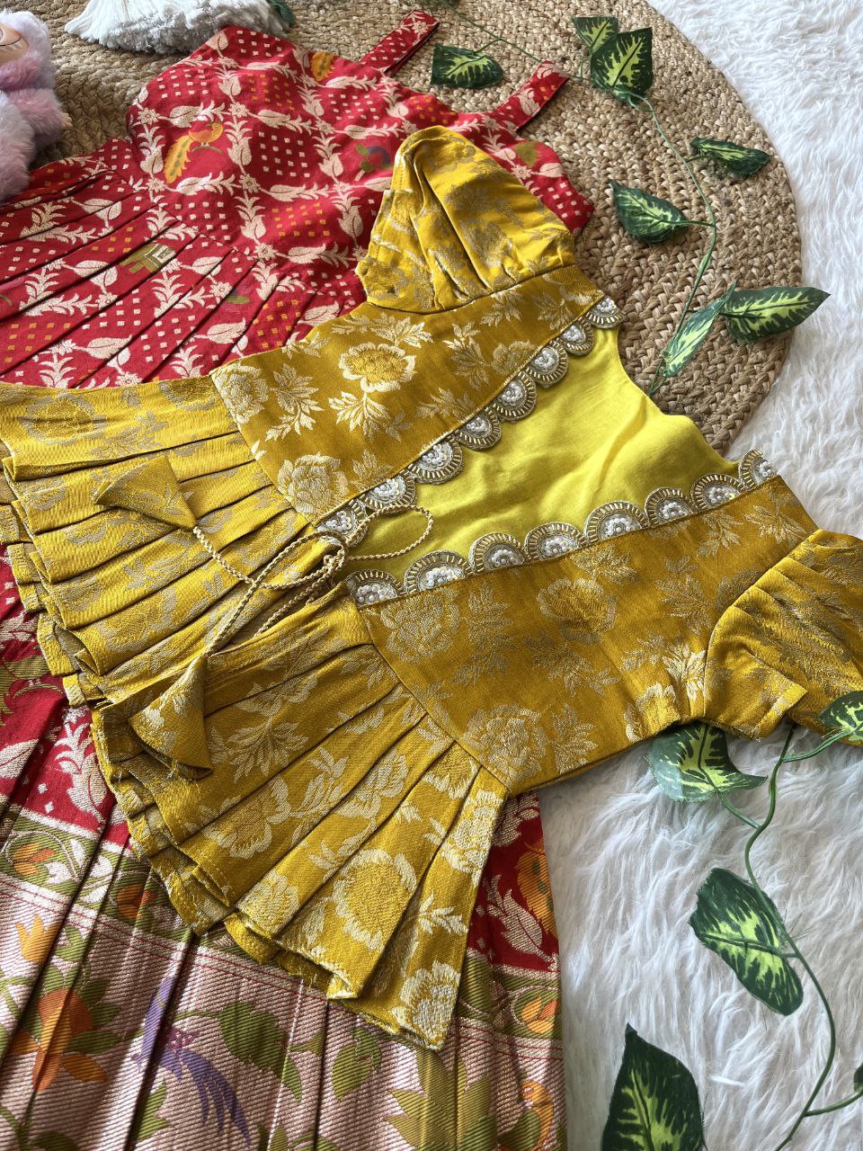 Royal Bandhej Kids Gown With Coat Model