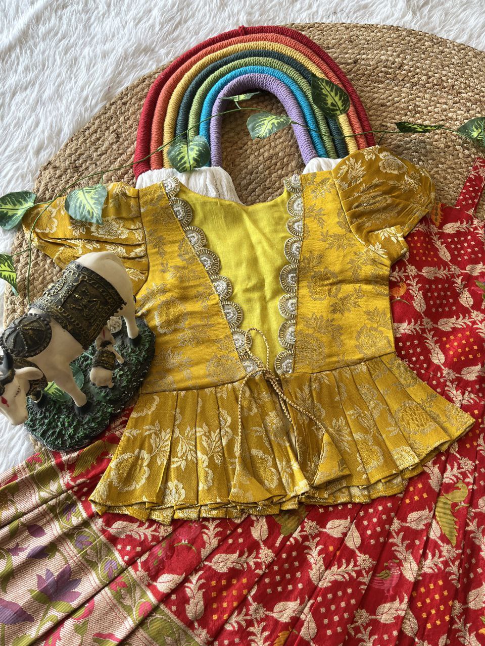 Royal Bandhej Kids Gown With Coat Model