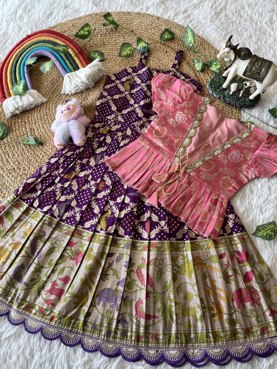 Royal Bandhej Kids Gown With Coat Model
