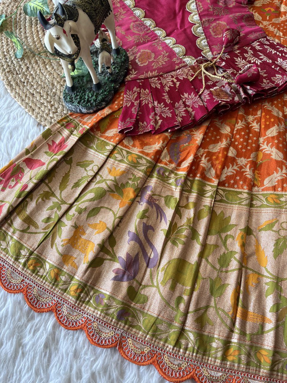 Royal Bandhej Kids Gown With Coat Model