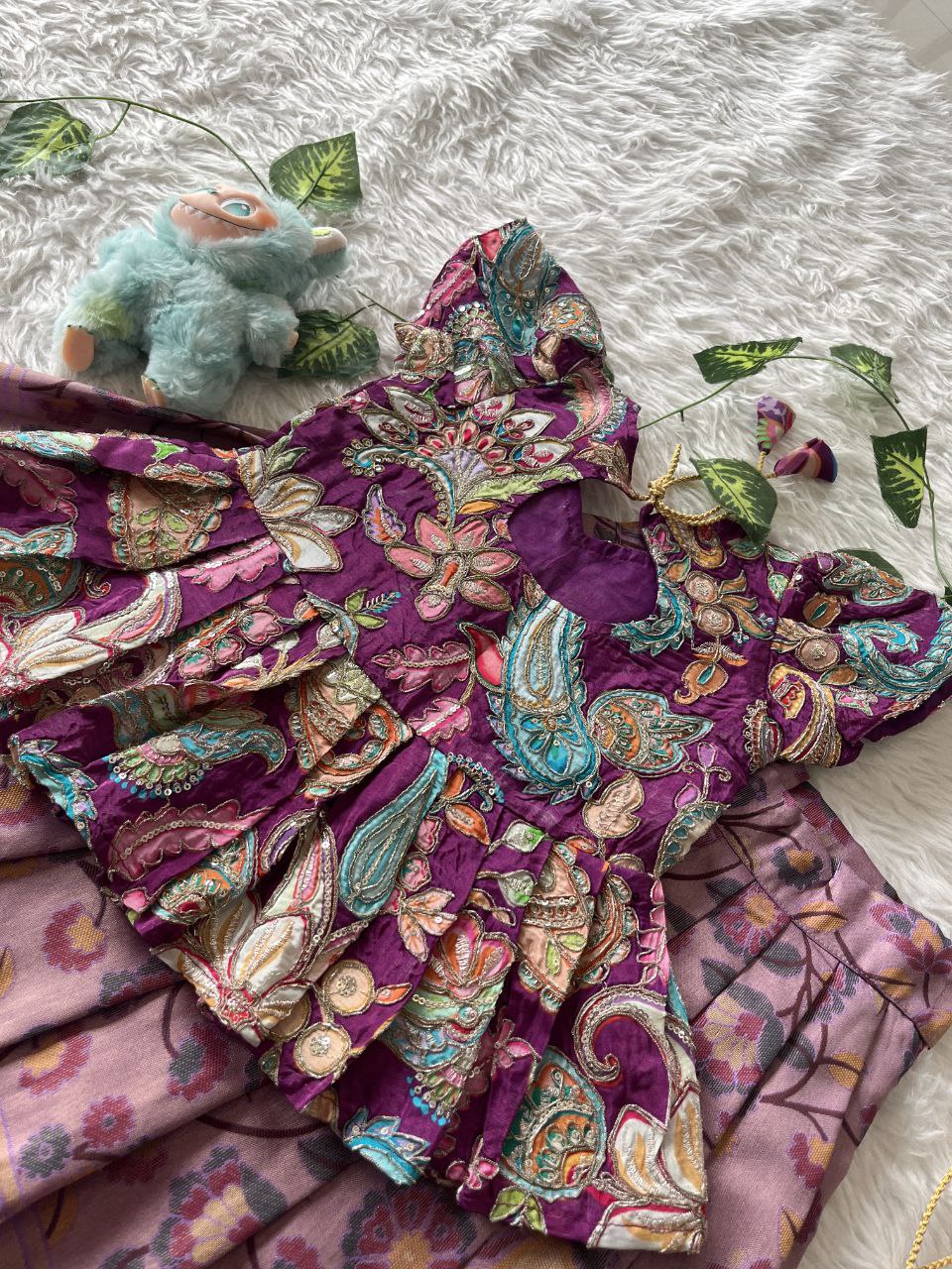 👑 Royal Heritage Bloom – Kids Designer Lehenga Set 👑