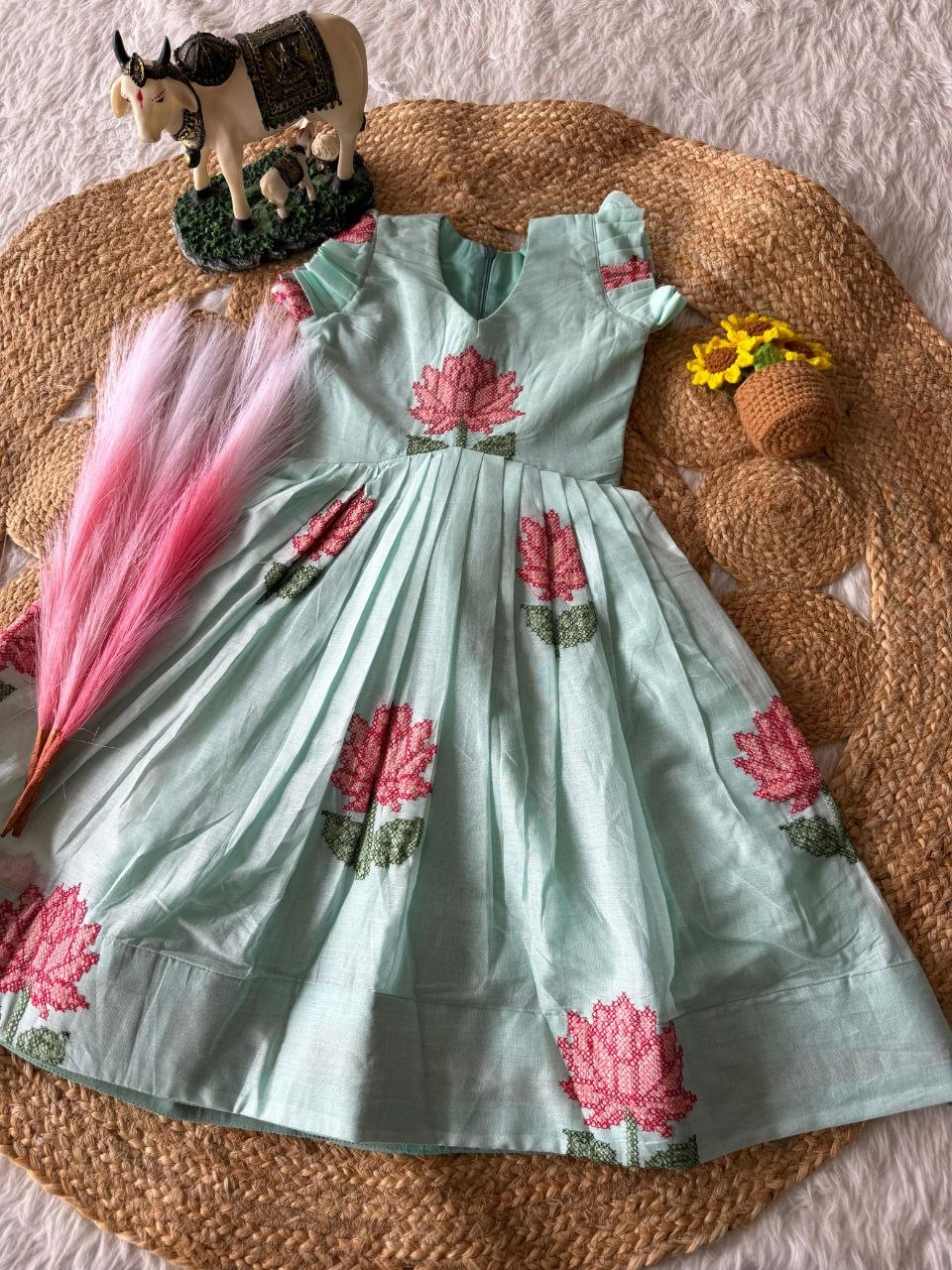 Lotus Girls Short Gown