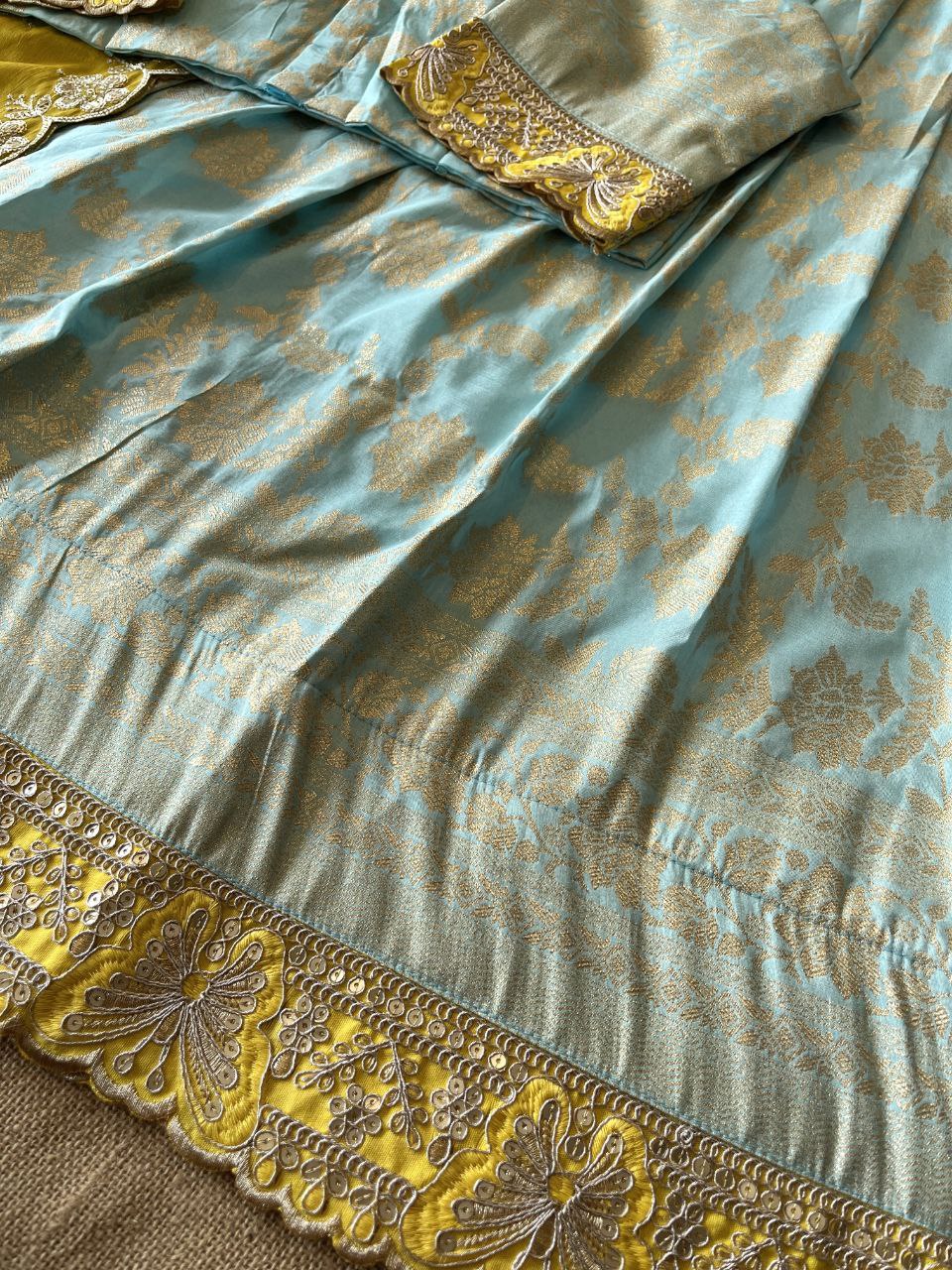 ✨ Zari Weave Elegance – Designer Lehenga Set ✨