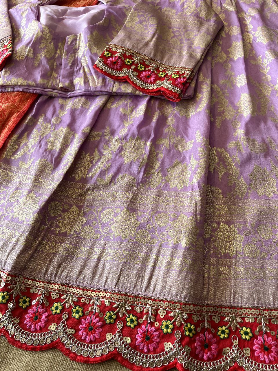 ✨ Zari Weave Elegance – Designer Lehenga Set ✨