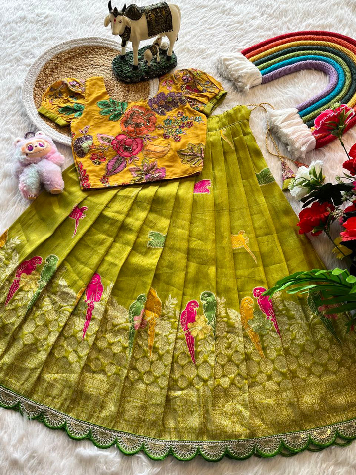 🦜 Parrot Meena Grace – Kids Designer Lehenga Set 🦜