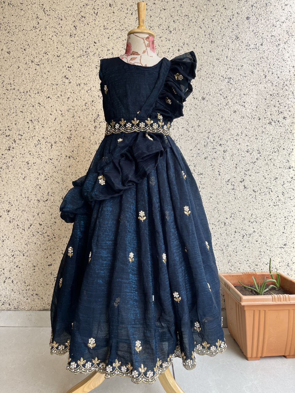 ✨ Sparkle Princess Charm – Designer Kids Gown Set ✨