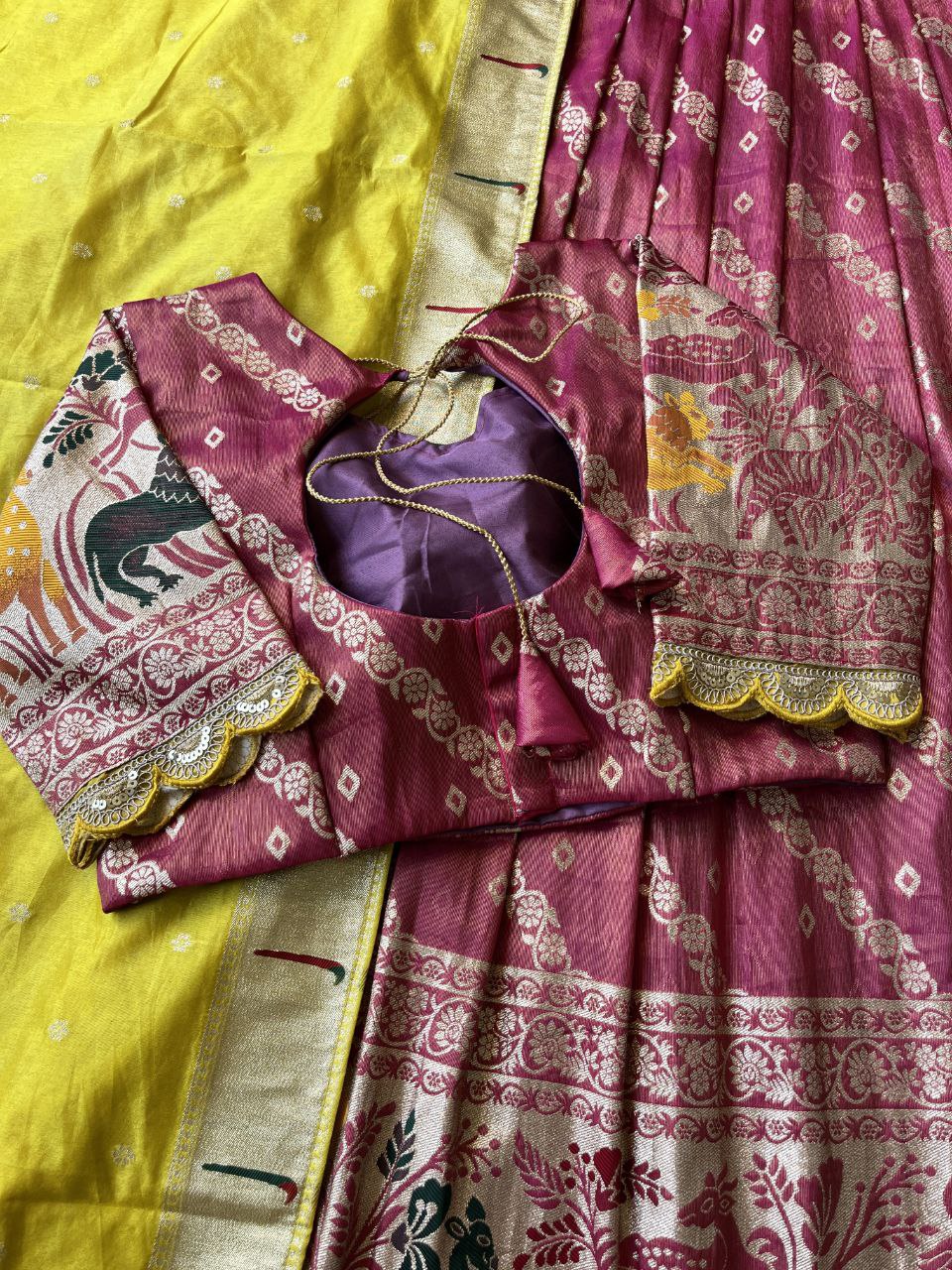 🌸 Royal Fusion Festive – Designer Lehenga Set 🌸