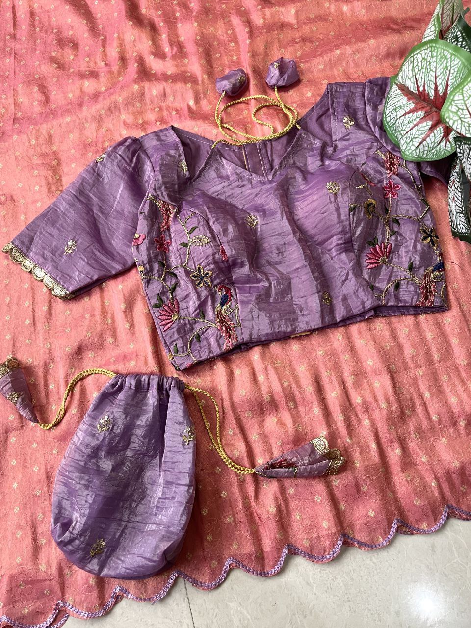 🌼 Peacock Boutique Elegance – Designer Saree Set with Batwa 🌸