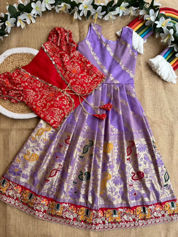 ❇️ Paithani Royal Layer – Designer Gown with Coat Set ❇️