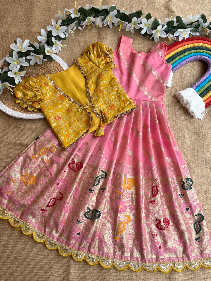 ❇️ Paithani Royal Layer – Designer Gown with Coat Set ❇️