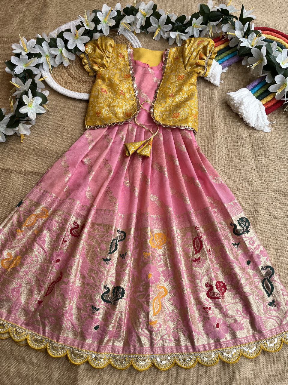 ❇️ Paithani Royal Layer – Designer Gown with Coat Set ❇️