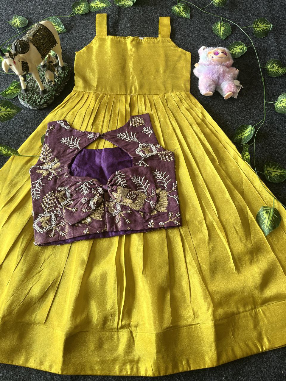 🌸 Floral Royal Layer – Kids Tissue Gown with Handwork Coat 🌸
