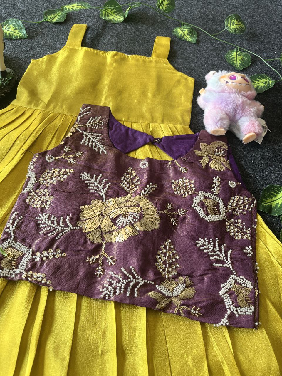 🌸 Floral Royal Layer – Kids Tissue Gown with Handwork Coat 🌸
